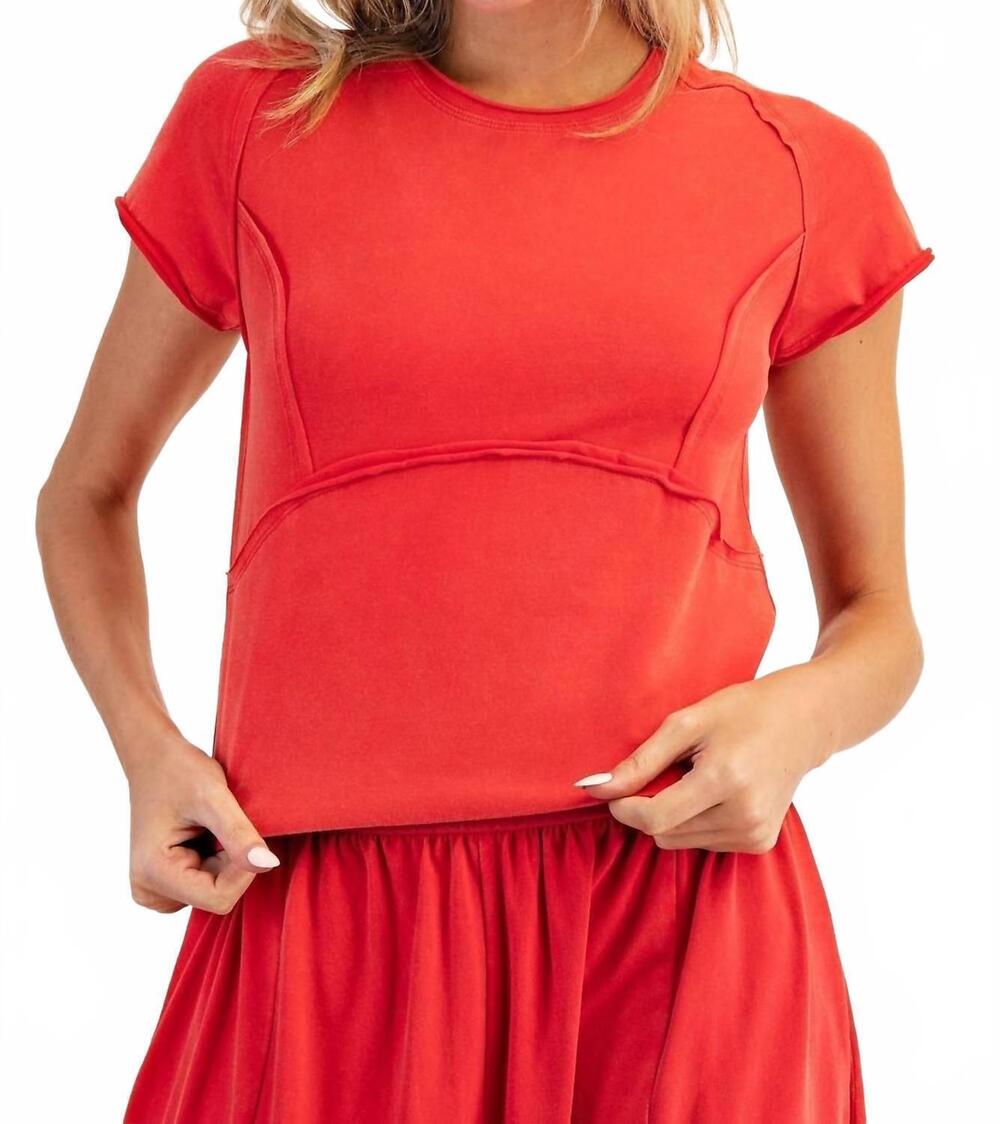 NEW EE:SOME women's catching up top in red